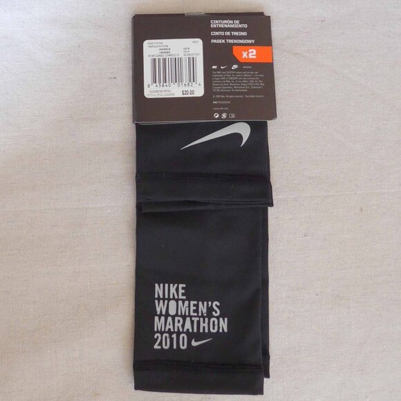 Bundle of 2 NWT Nike Women’s XS/S Marathon 2010 Arm Warmer - Picture 2 of 10